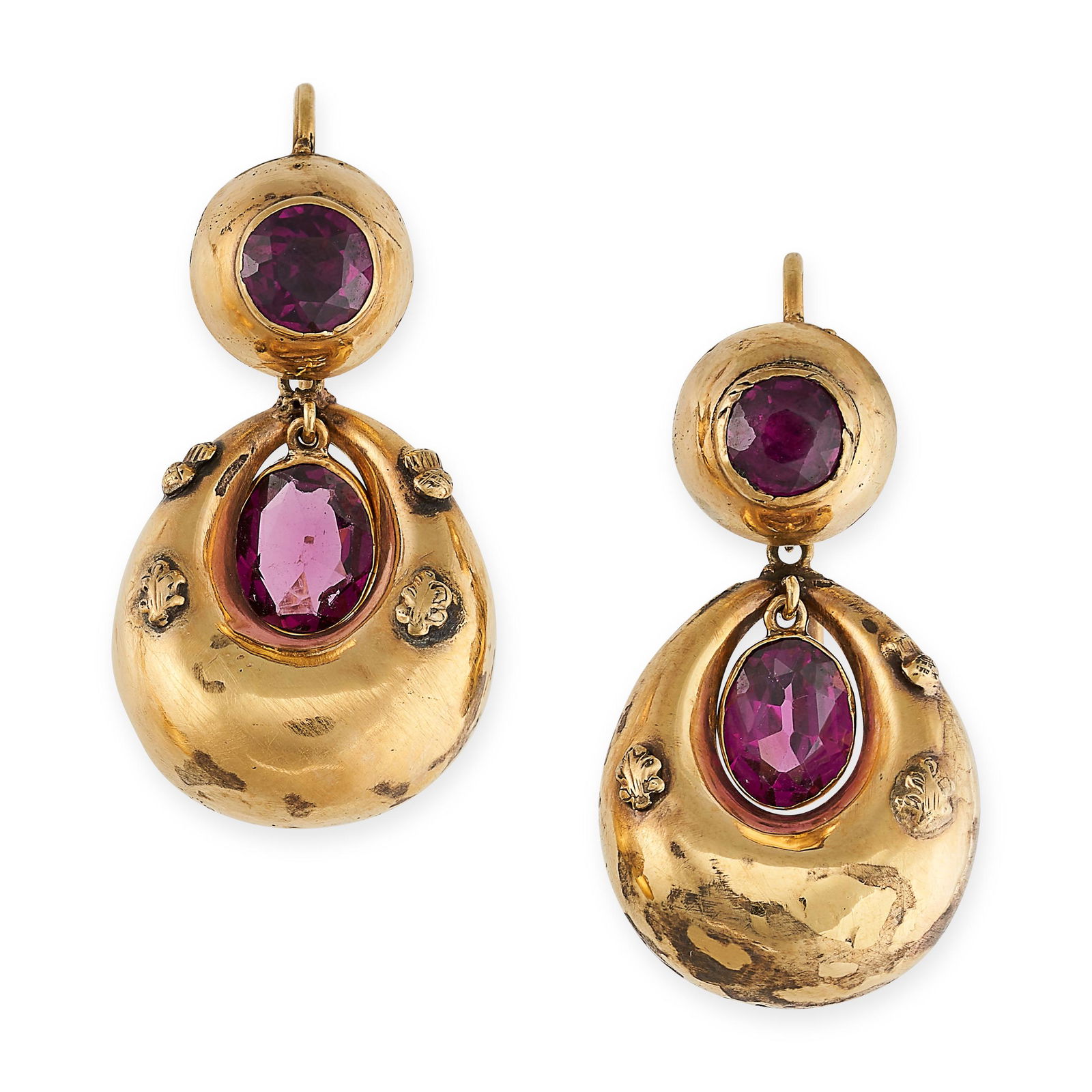 NO RESERVE - A PAIR OF ANTIQUE GARNET DROP EARRINGS in (1 of 1)