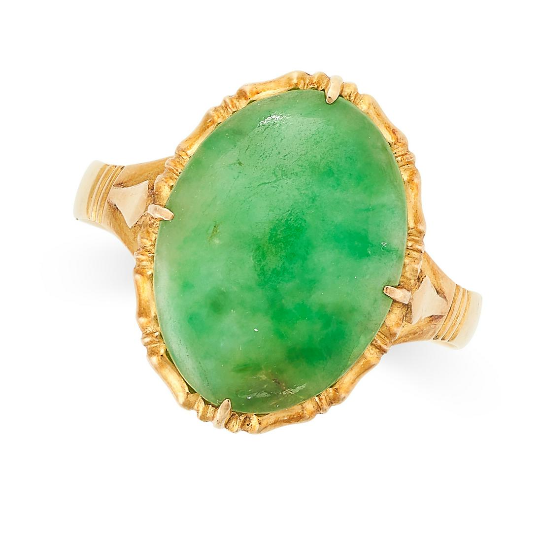 A JADEITE JADE RING in yellow gold, set with a cabochon jadeite jade, Chinese character mark, size (1 of 1)