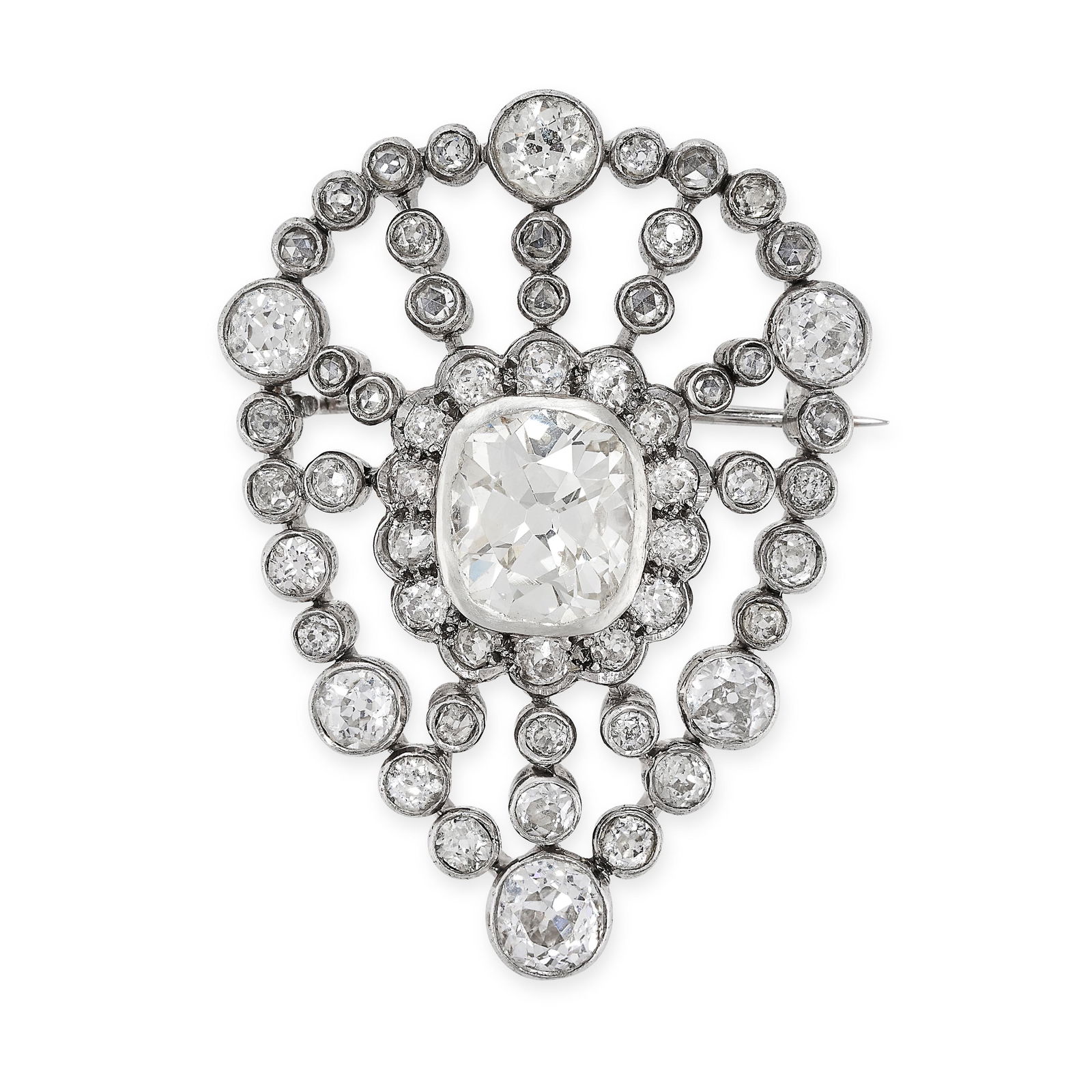 A FINE ANTIQUE DIAMOND BROOCH set with an old mine cushion cut diamond of 4.00 carats in a cluster o (1 of 1)