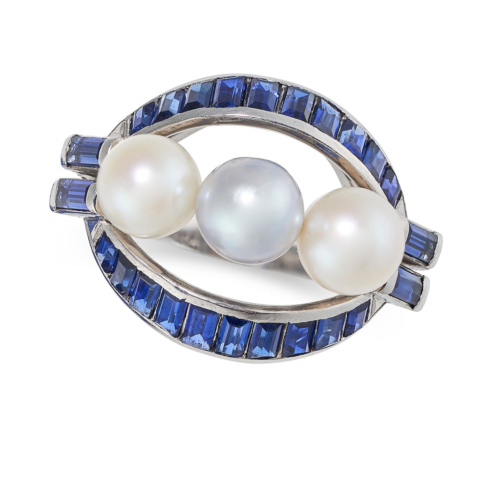 A VINTAGE SAPPHIRE AND PEARL RING set with three graduated pearls within a stylised border of step (1 of 2)
