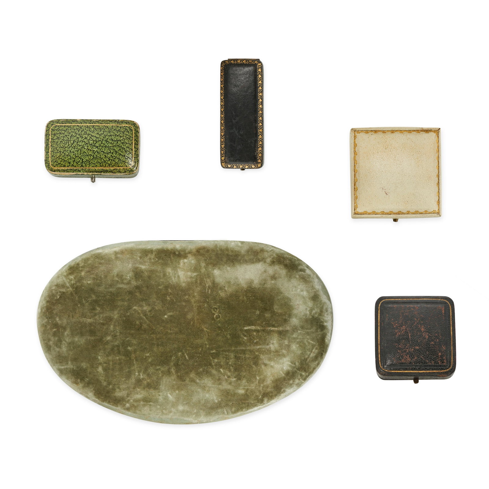 NO RESERVE - A COLLECTION OF VINTAGE AND ANTIQUE JEWELLERY BOXES including a fine green velvet: NO RESERVE - A COLLECTION OF VINTAGE AND ANTIQUE JEWELLERY BOXES including a fine green velvet necklace box, an antique stick pin box, and others. 