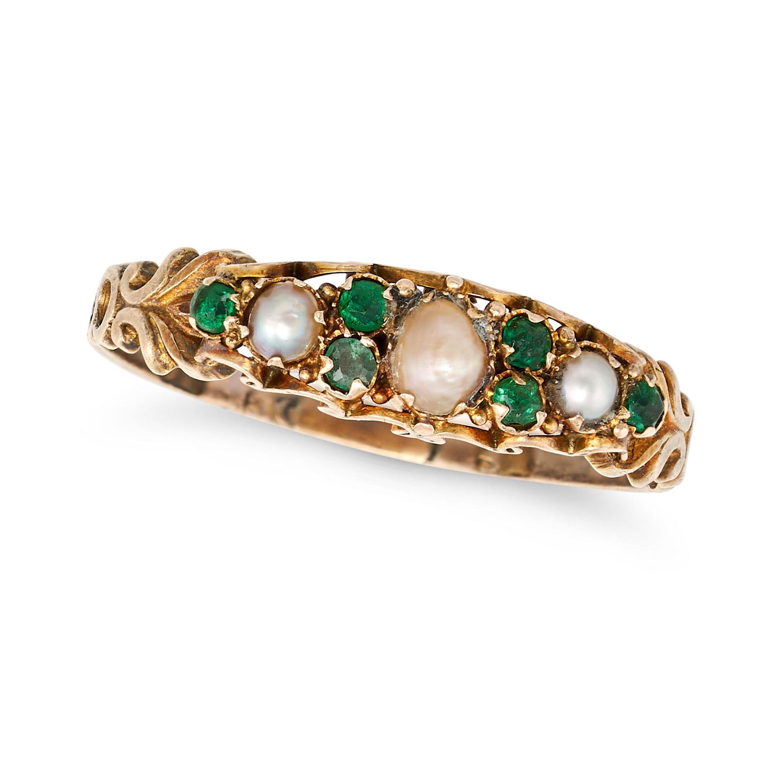 AN ANTIQUE PEARL AND EMERALD RING in yellow gold, set with three graduated pearls, accented by ro... (1 of 2)