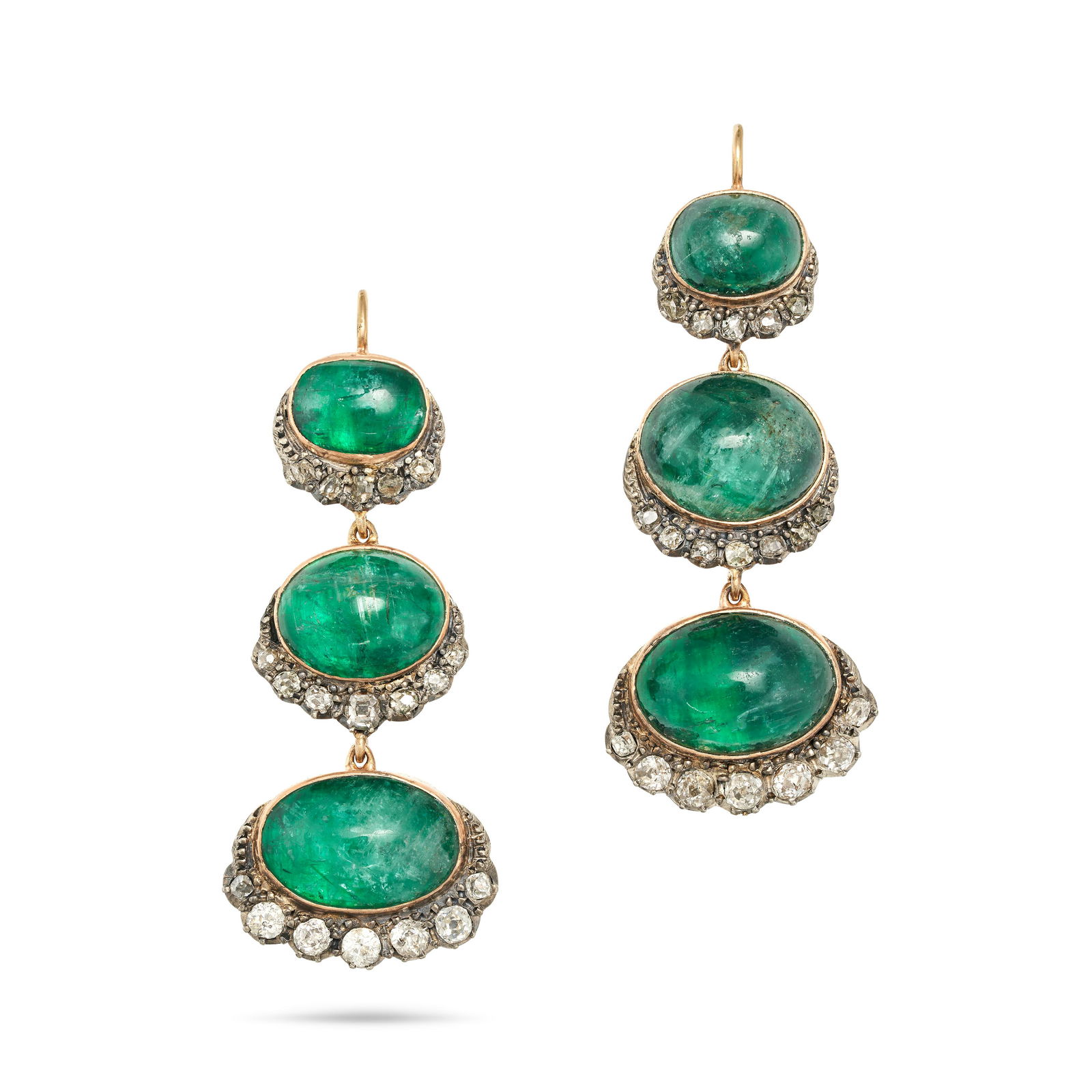 A PAIR OF ANTIQUE EMERALD AND DIAMOND DROP EARRINGS in yellow gold and silver, designed as three (1 of 1)