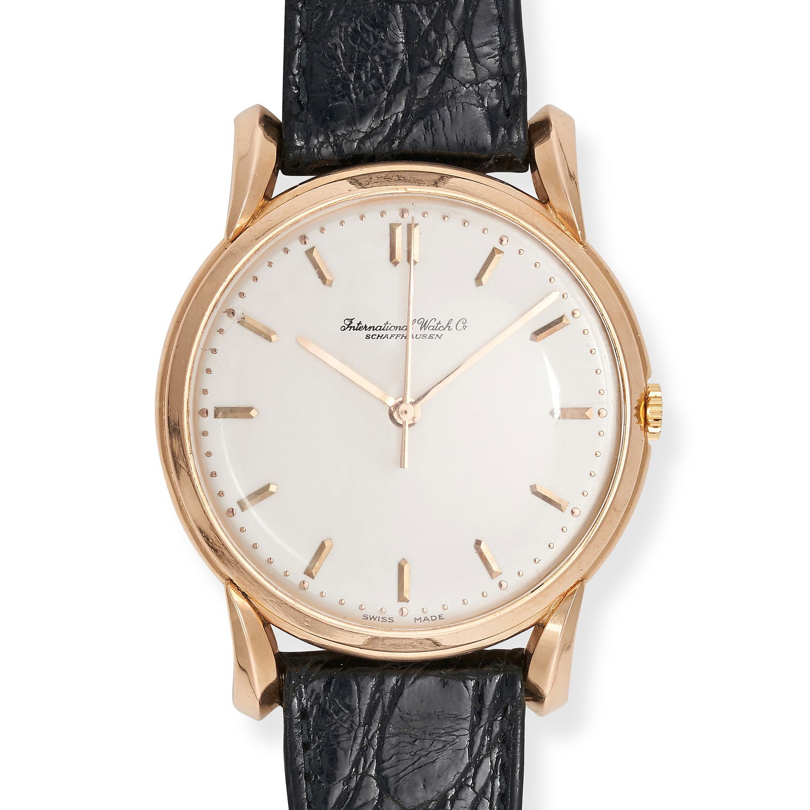 INTERNATIONAL WATCH CO. / IWC - AN IWC DRESS WATCH in 18ct gold, manual wind, the circular silvered (1 of 2)