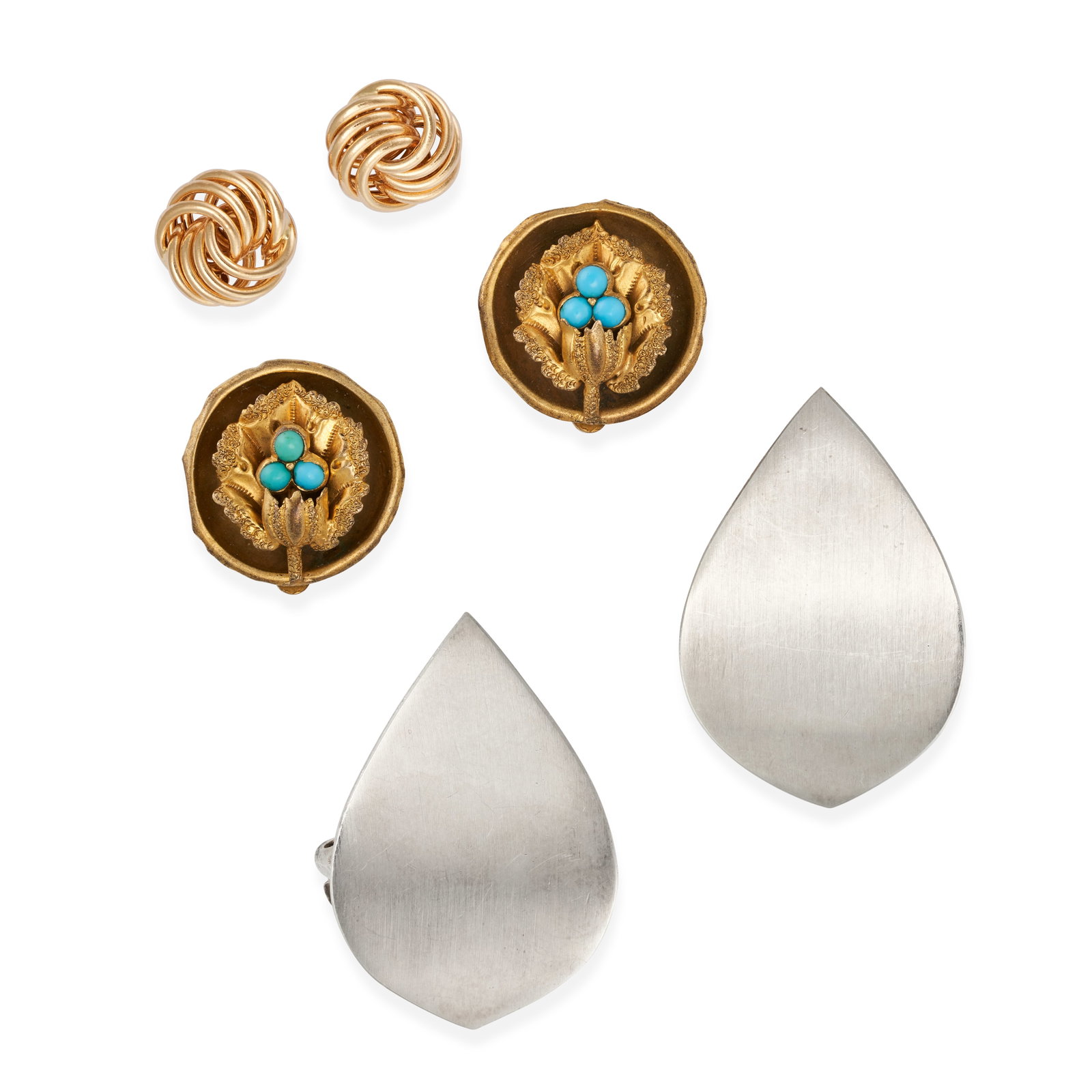 NO RESERVE - A COLLECTION OF EARRINGS comprising a pair of silver clip earrings, stamped 925, 3.1cm,: NO RESERVE - A COLLECTION OF EARRINGS comprising a pair of silver clip earrings, stamped 925, 3.1cm, 12.2g, a pair of knot earrings, stamped 750, 1.0cm, 1.4g, a pair of turquoise clip earrings, no ass
