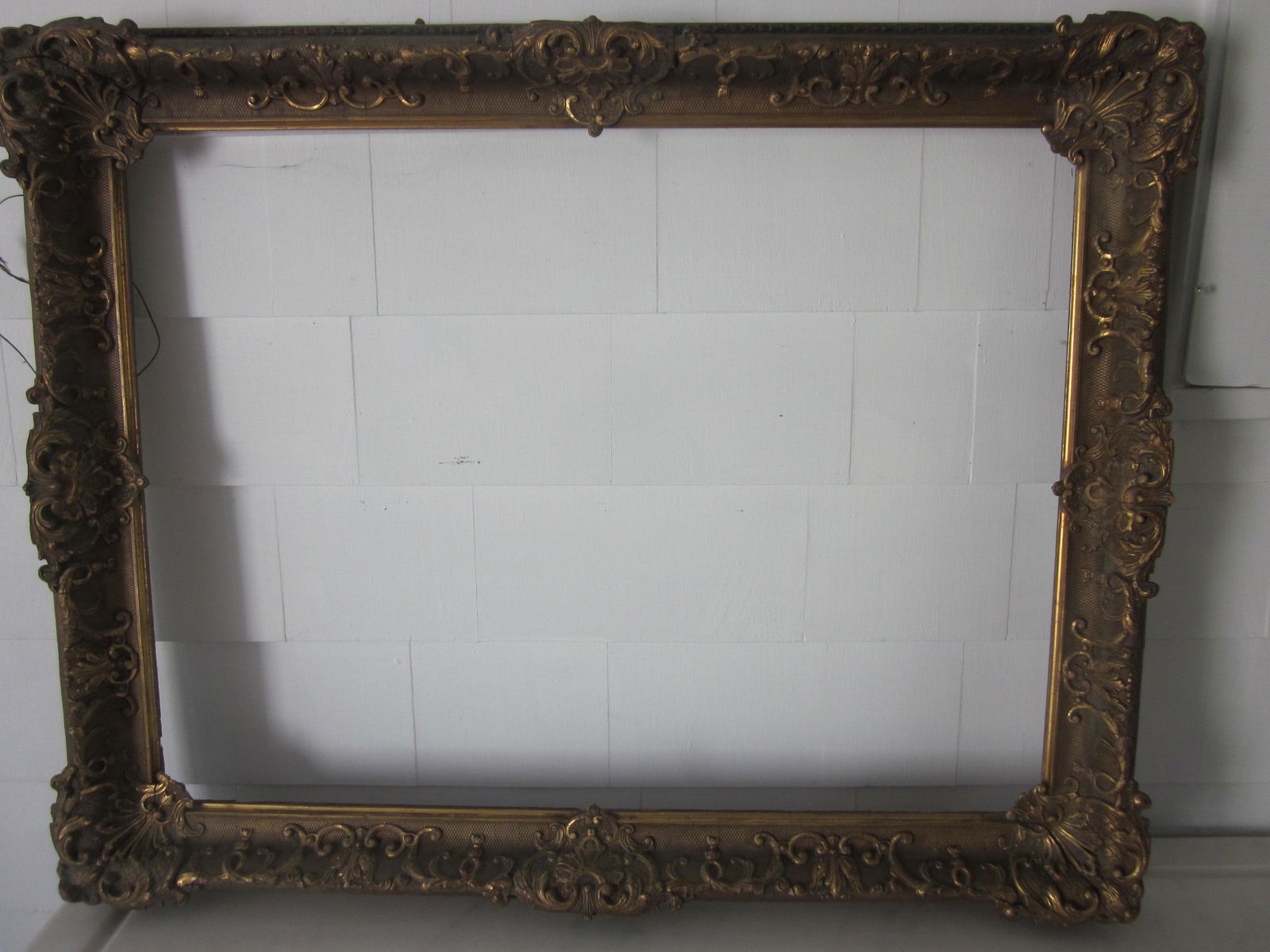 19th C. Giltwood Frame (1 of 4)