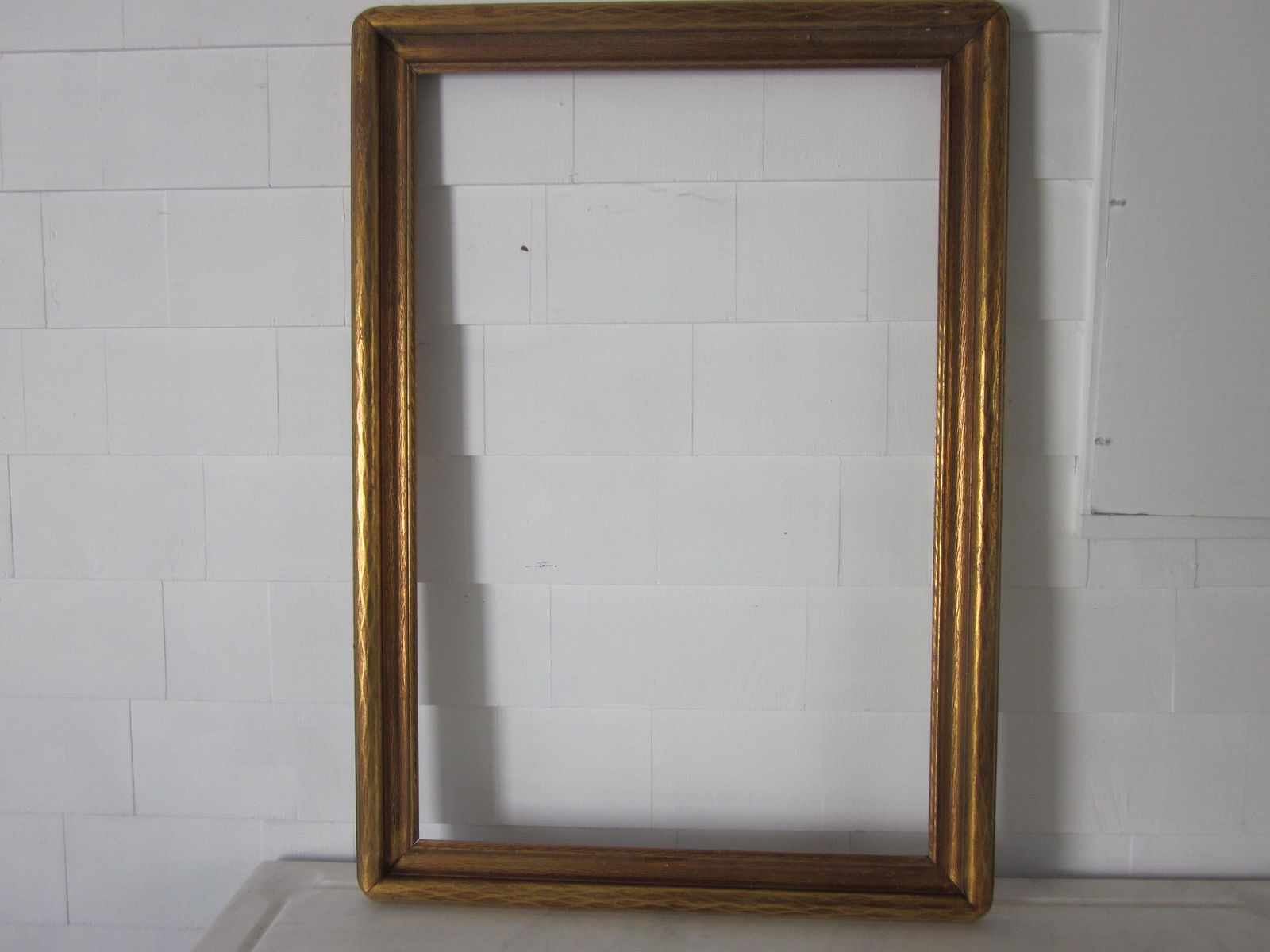 Modern Oil Gilt Frame (1 of 3)