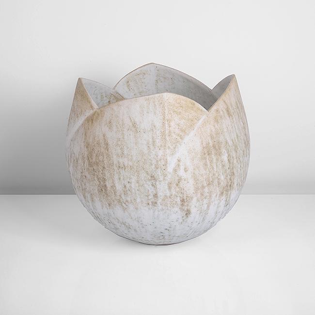 John Ward (British, b.1938): Large Tulip Pot, 1985 Stoneware, matt white and mottled green glazes over a softly textured surface, the rounded form with lobed rim, impressed JW seal H 24.8cm, D 26.5cm PROVENANCE: The Chestnut Gall