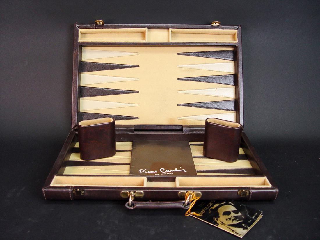 A Pierre Cardin Backgammon traveling Leather Board/Case (1 of 5)