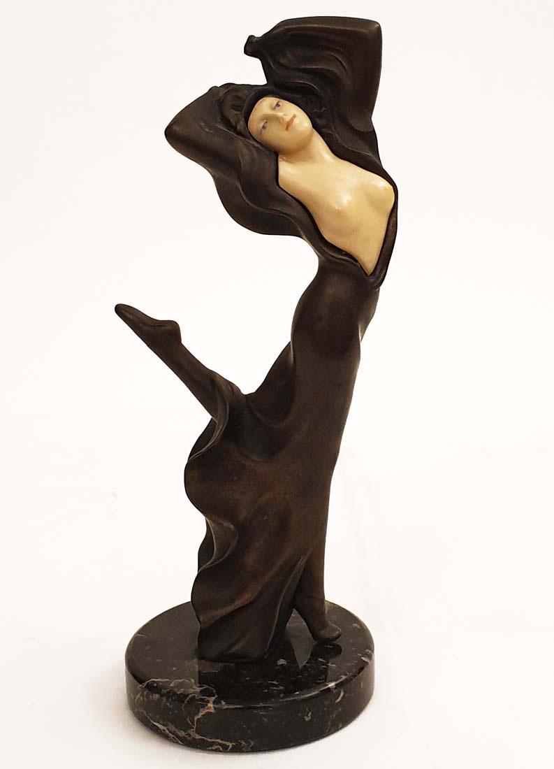 Art Deco Dancer, A Vintage Art Deco Bronze Figurine (1 of 8)