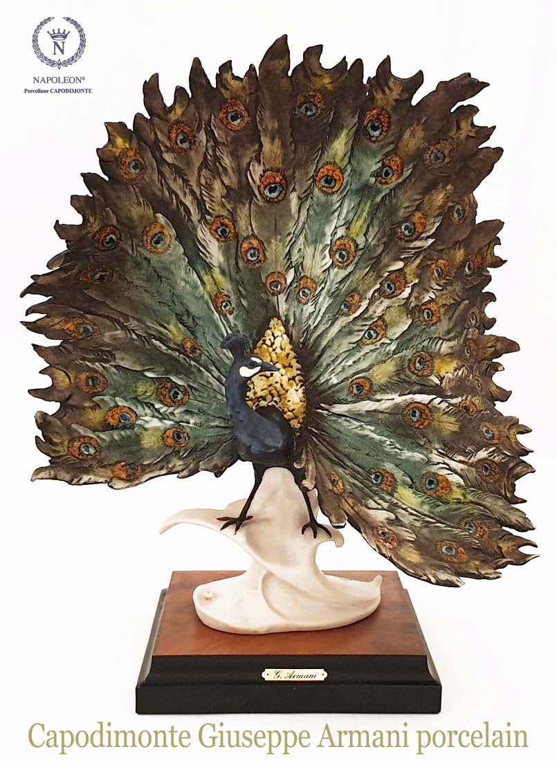 Charm Peacock, A Capodimonte Giuseppe Armani Sculpture (1 of 14)