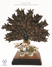Peacock's Pride, A Capodimonte Giuseppe Armani Statue