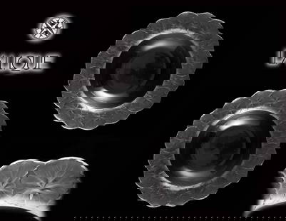 A Pair of French Lalique Geranium Honfleur Crystal Glass Plate, Signed: A Pair of French Lalique Geranium Honfleur Crystal Glass Plate, Signed. D 10.5"