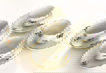 A Meissen Demitasse Cup & Saucer Set (4 Pieces)