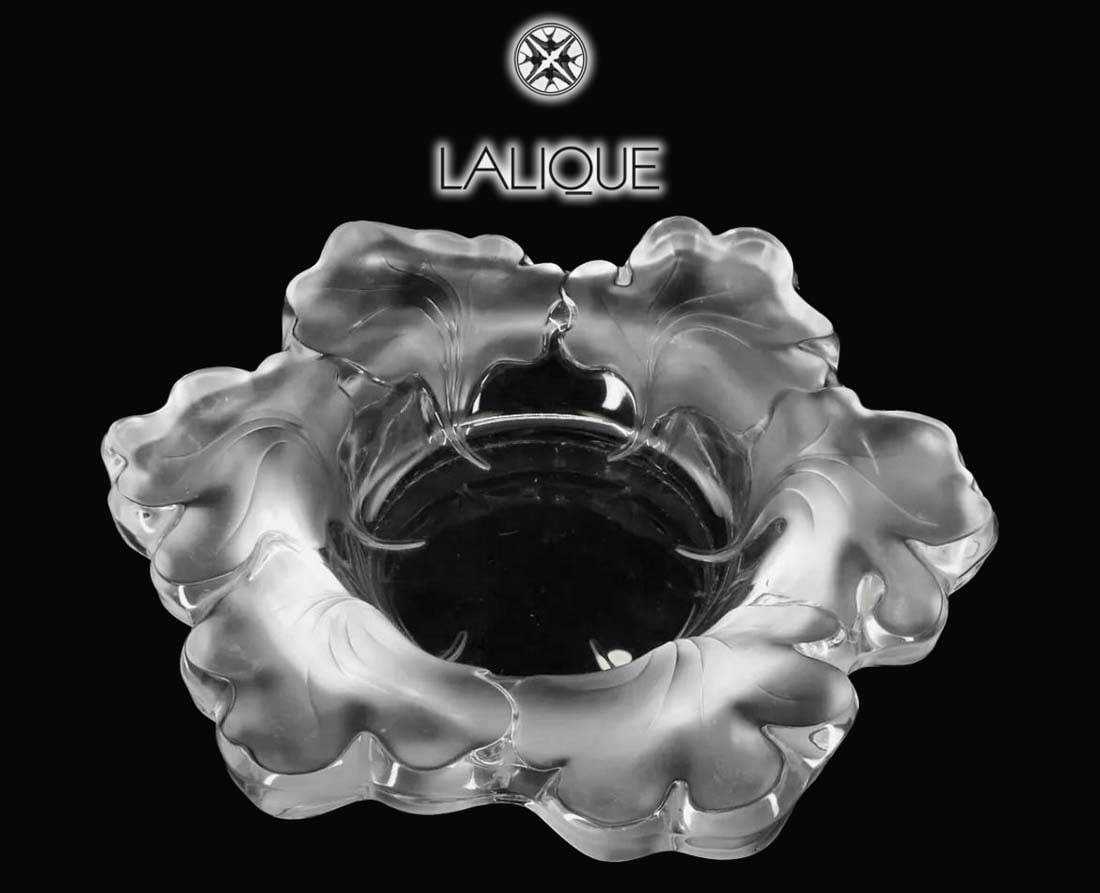 A Vintage French Lalique CAPUCINES Crystal Centerpiece/Bowl, Signed (1 of 5)