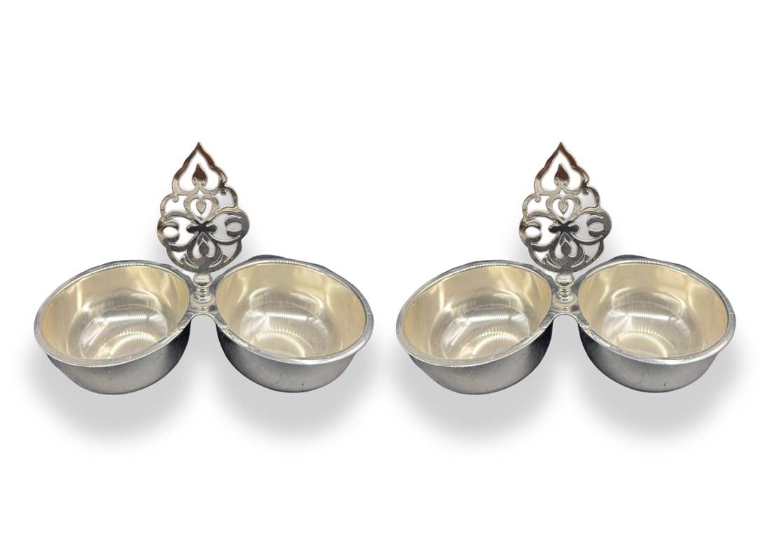 A Pair of Continental Silver-Plated Candi Bowls (1 of 4)