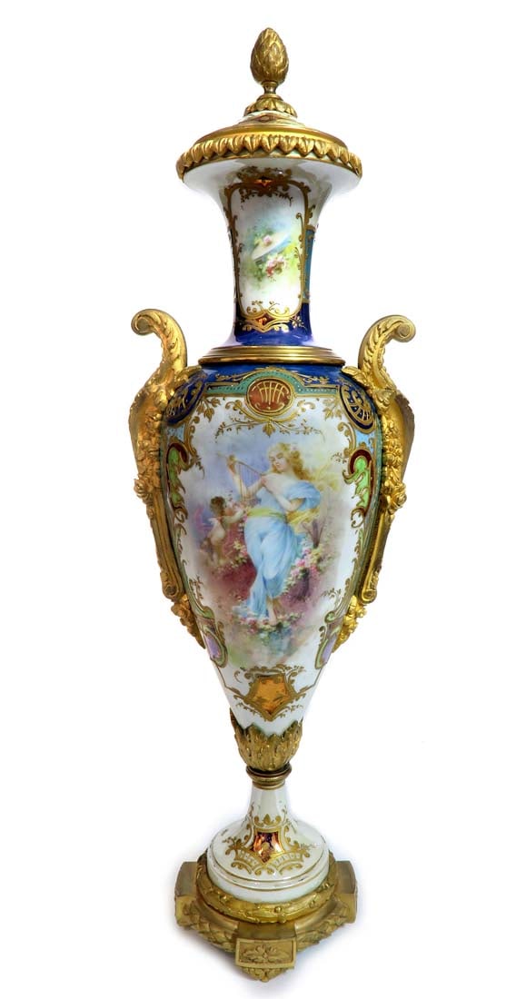 A Pair of Art Nouveau Sevres Porcelain Vases - 3