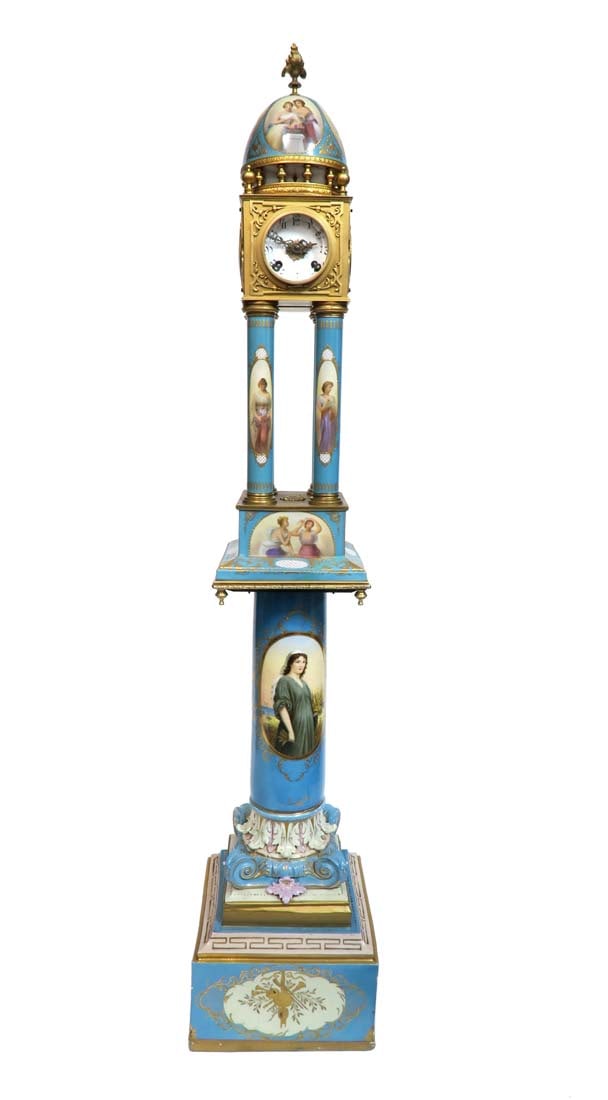A LARGE 19TH C. AUSTRIAN ROYAL VIENNA CLOCK - 2