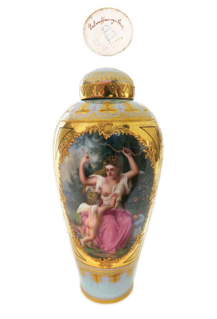 19th C. Hand Painted Royal Vienna Lidded Vase: 19th C. Austrian Hand Painted Royal Vienna Lidded Vase. H 5.3/4" x D 2.1/2"