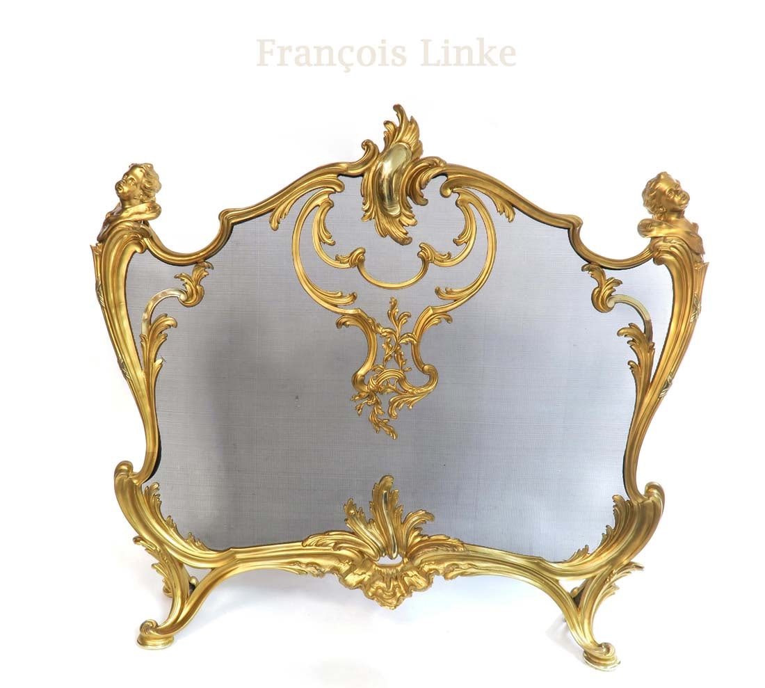 F. Linke Louis XV Figural Bronze Fire Screen. Signed: French F. Linke Louis XV Figural Bronze Fire Screen. Signed! H 29.1/4" x 32.1/2" x 6.1/2"