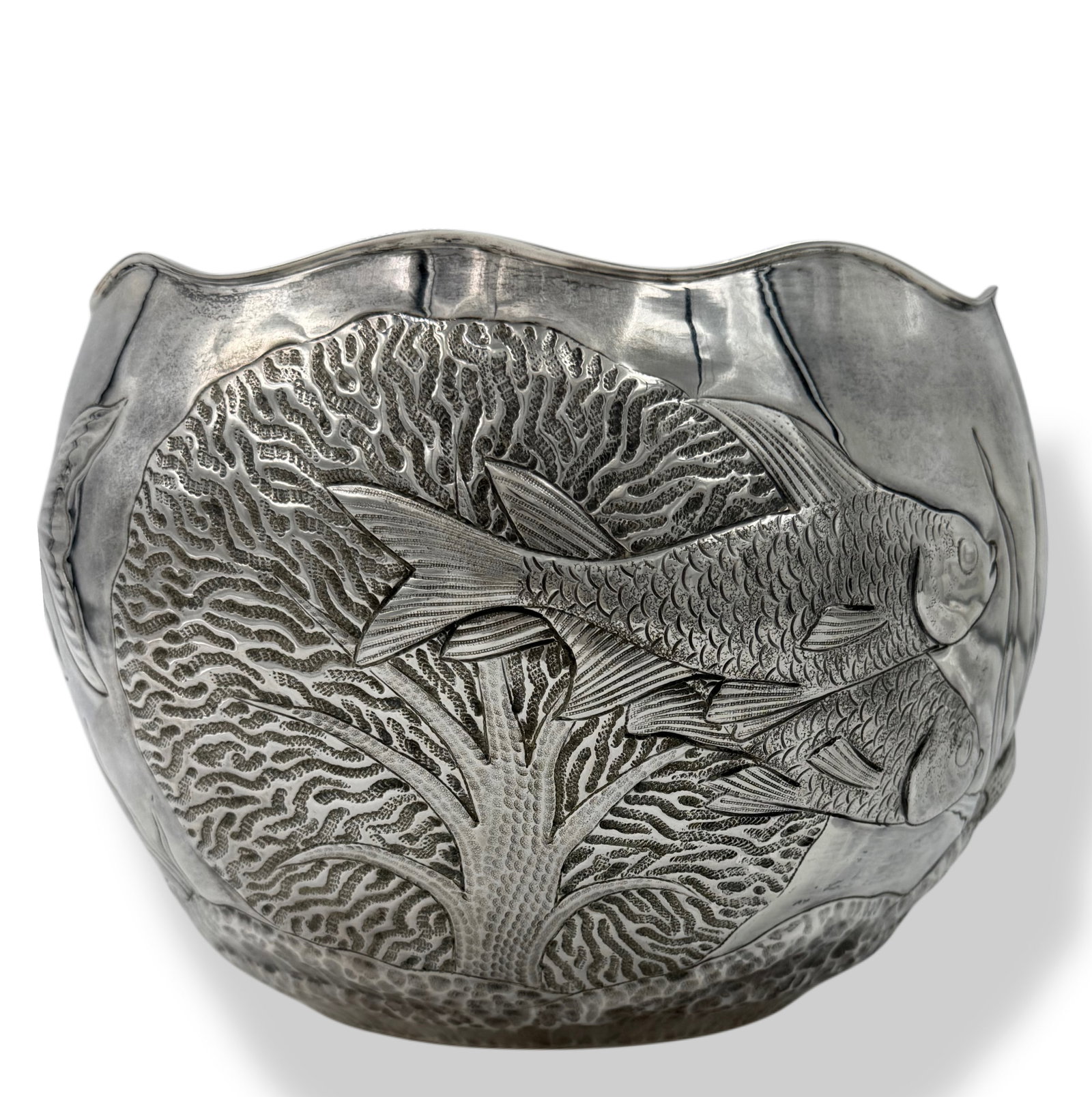 An Italian FRATELLI CACCHIONE Sterling Silver Bowl, Signed & Hallmarked: An Italian Sterling Silver Bowl, Signed & Hallmarked. ITALY MILAN 1960's LION RAMPART. 830 grams, 8.5" x 6.5"
