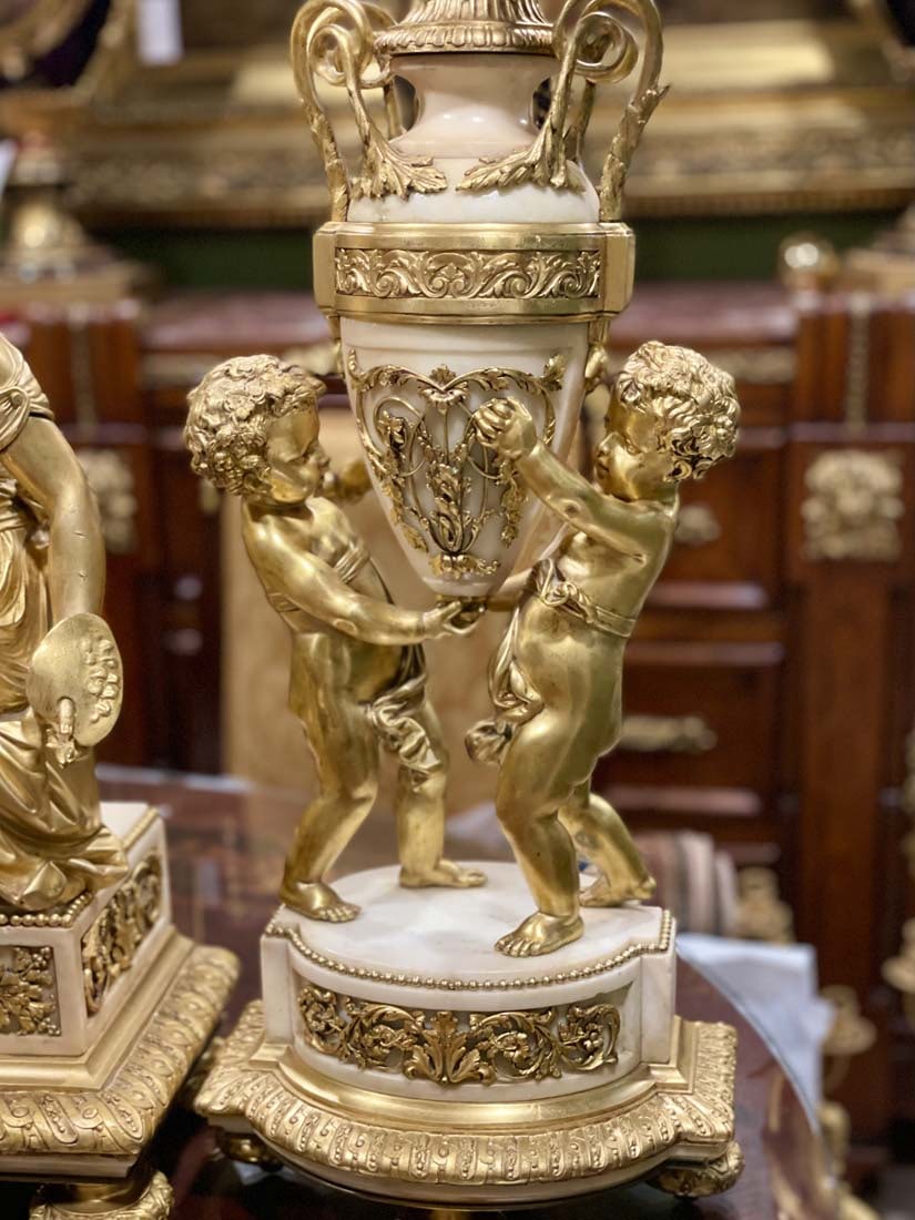 19th C. French Figural Bronze Marble Clock Set - 6
