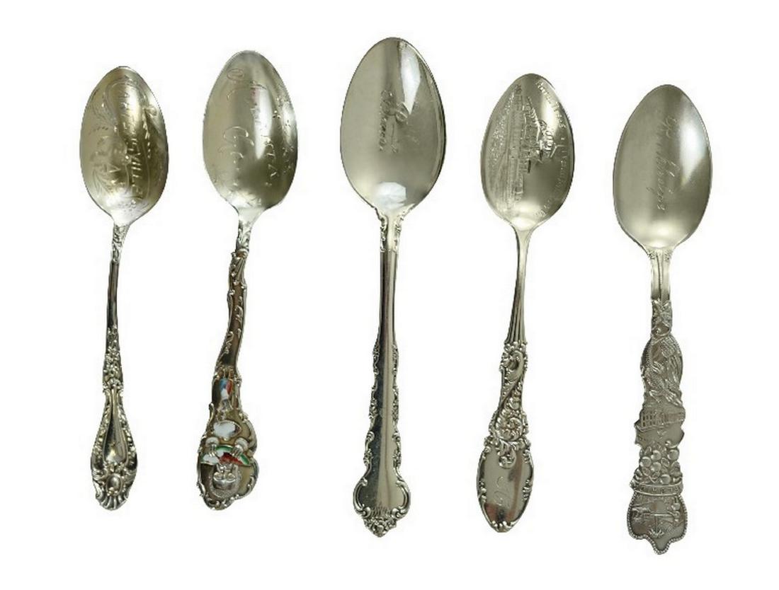 Five Sterling Silver Souvenir Teaspoons (1 of 10)