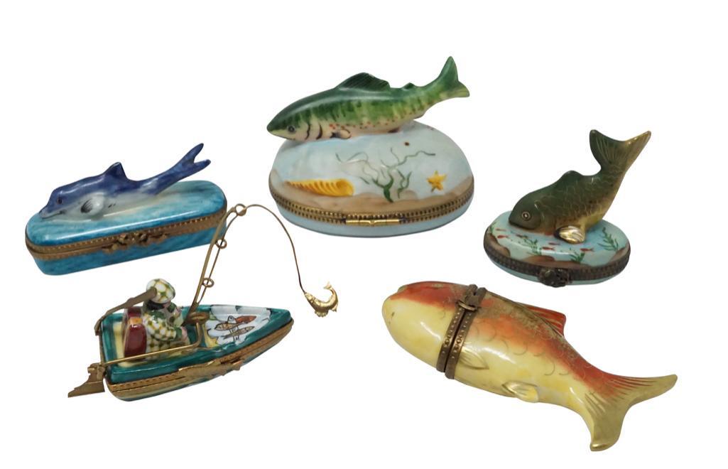 Hand-painted Limoges Boxes with Fish Motif [5 total]: Lot 158 Hand-painted Limoges Boxes with Fish Motif [5 total] A Limoges porcelain fish hinged trinket box. Features stylized fish in the water and in a boat with floral form clasp. Porcelain Estimate: 
