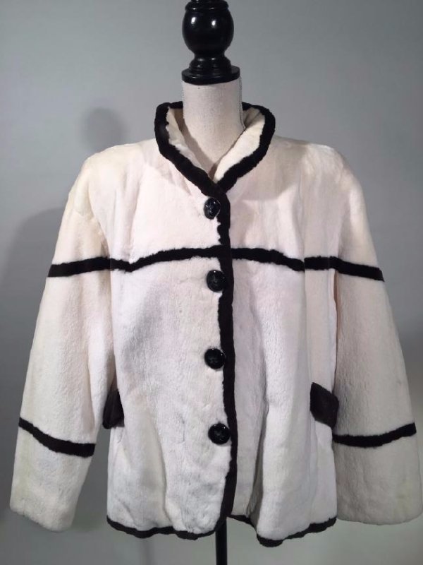 Sheared Beaver Jacket (1 of 9)