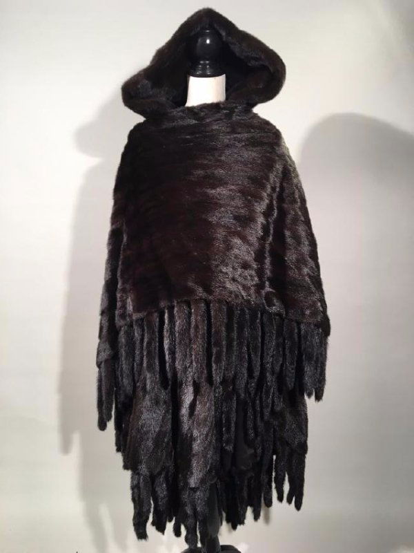 Mahogany Mink Cape (1 of 19)