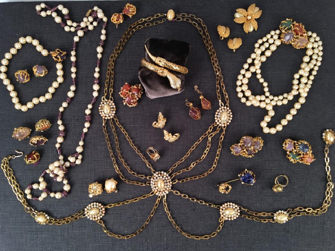 Costume Jewelry, Polished Stones, Pearls (1 of 8)