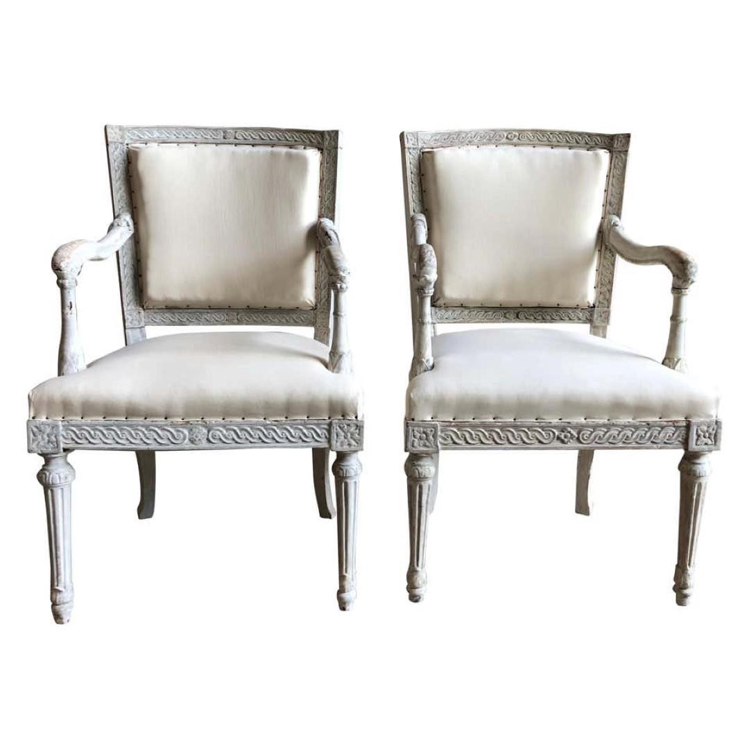 Pair of Italian Neoclassic Armchairs, 18th Century (1 of 14)