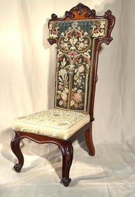 High-back Victorian Hall Chair