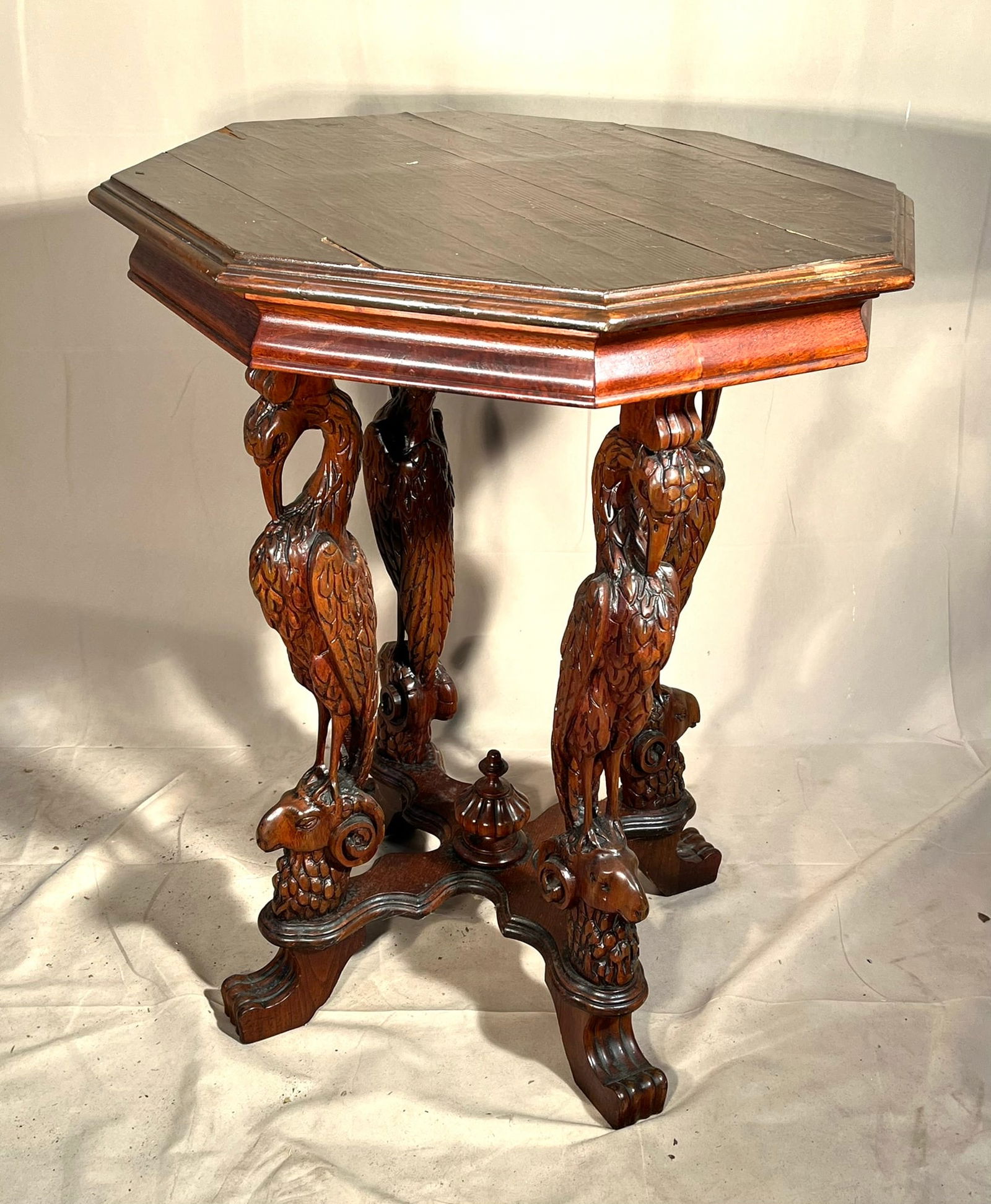 Octagonal Plant Stand (1 of 8)