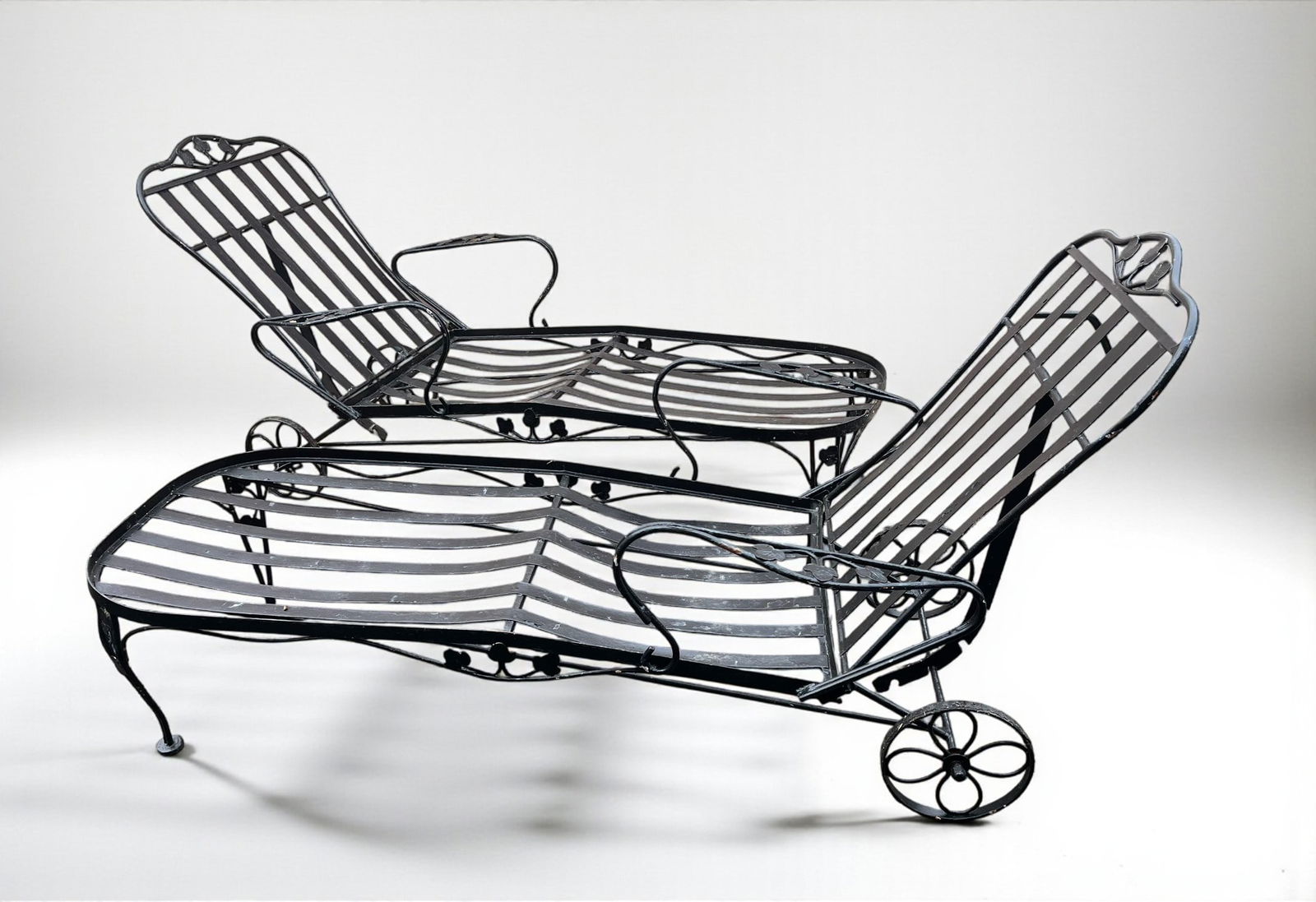 Pair of Iron Chaise Lounges (1 of 6)
