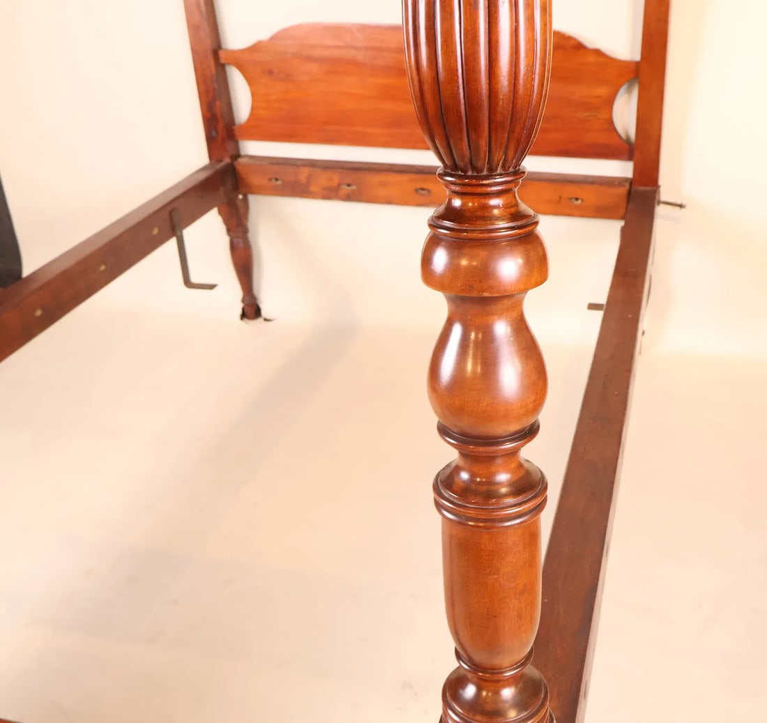 Federal Period Canopy Bed - 8