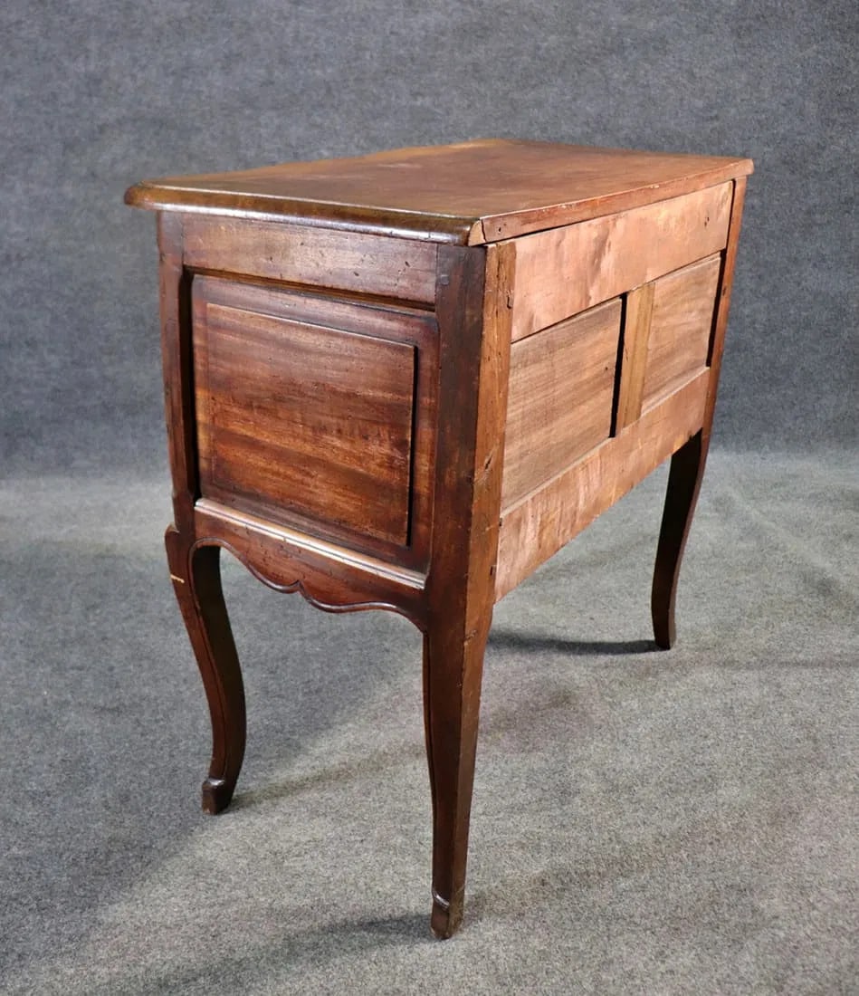 Louis XV Style Petite Commode - 9