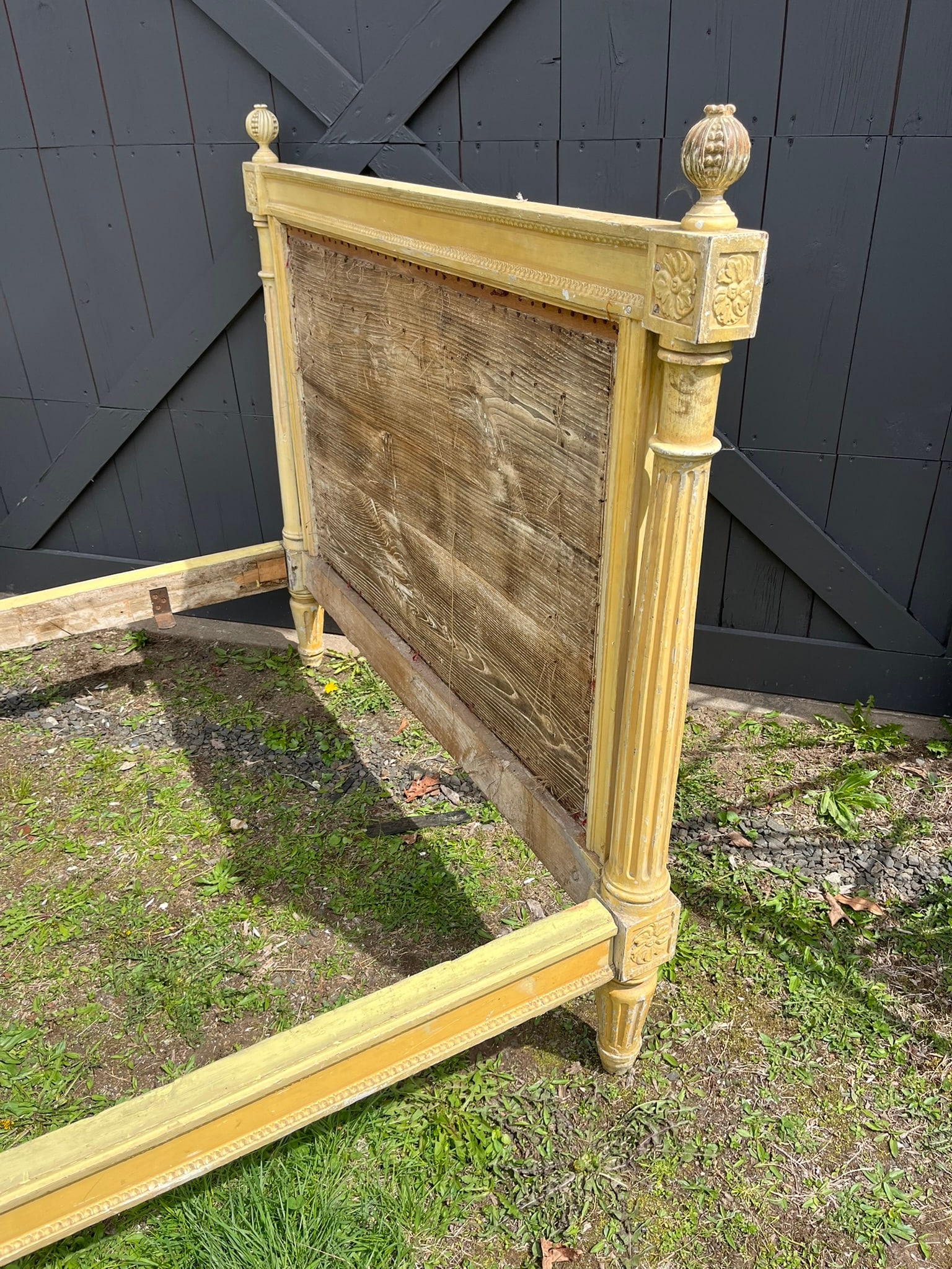 Louis XVI Day Bed - 4