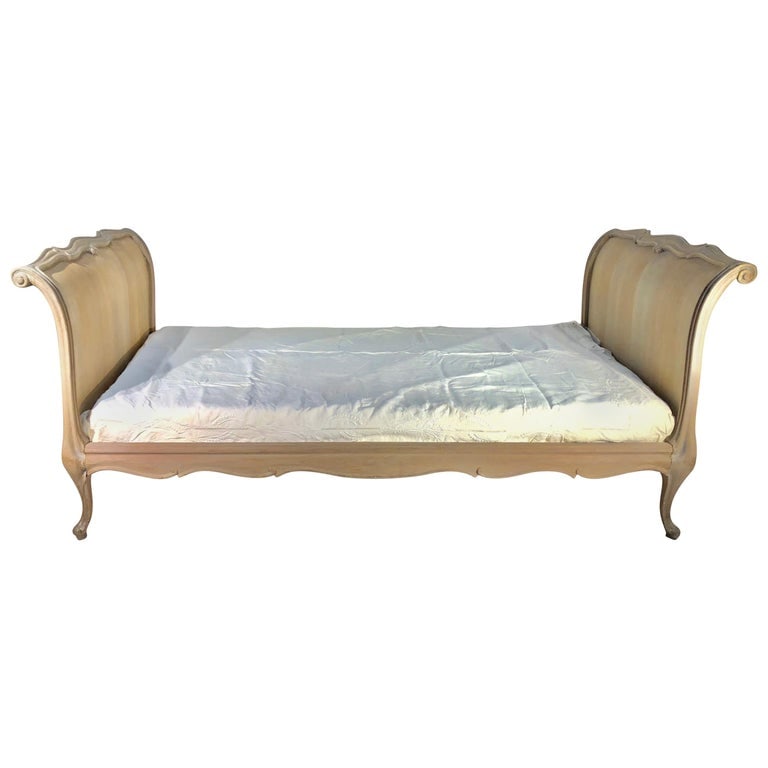Louis XV Style Day Bed (1 of 5)