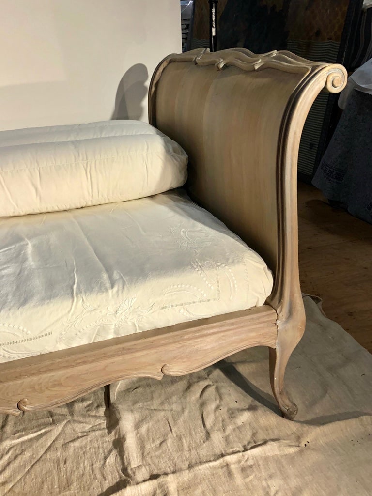Louis XV Style Day Bed - 2