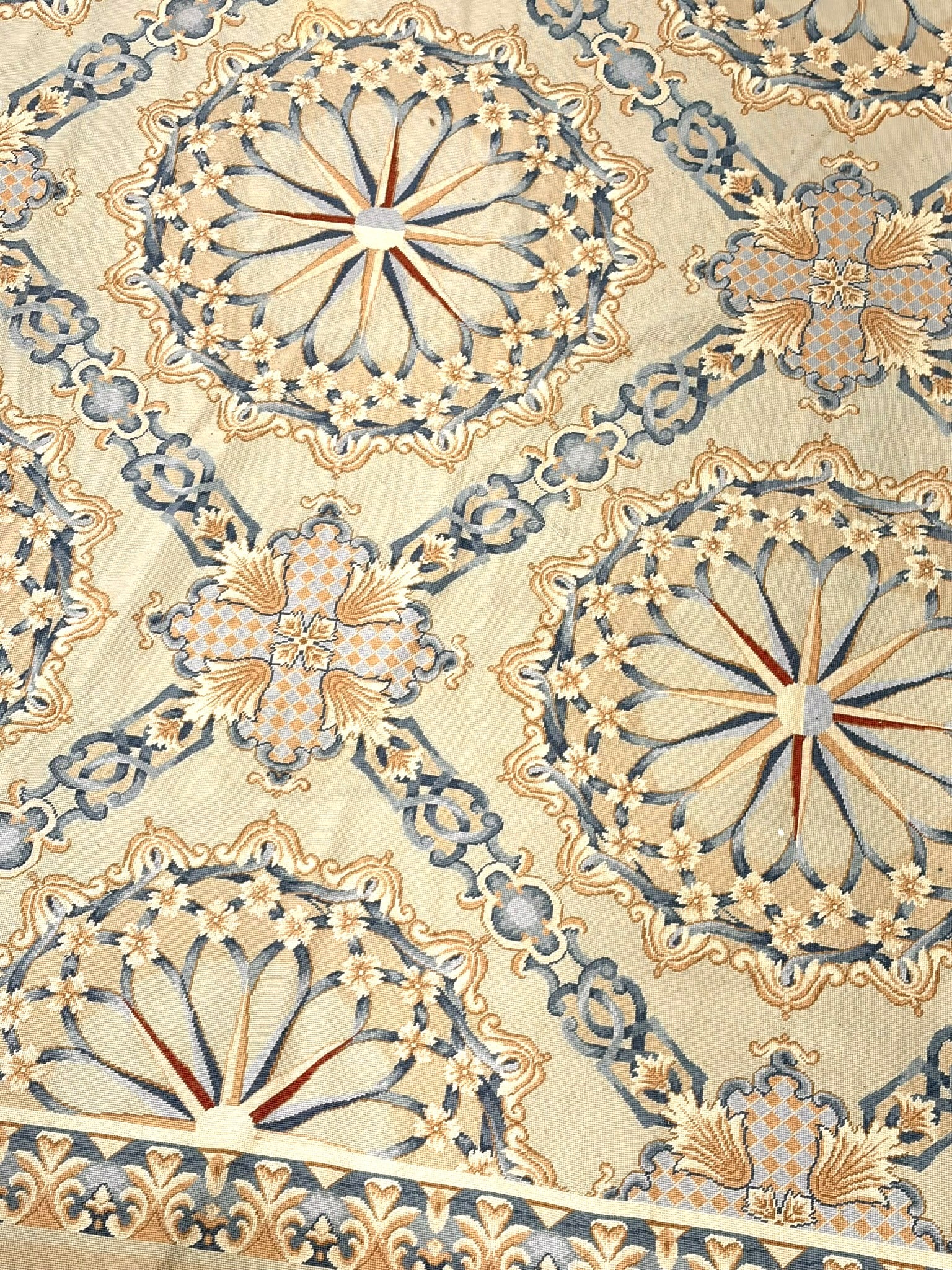 Palace Size Stark Aubusson - 5