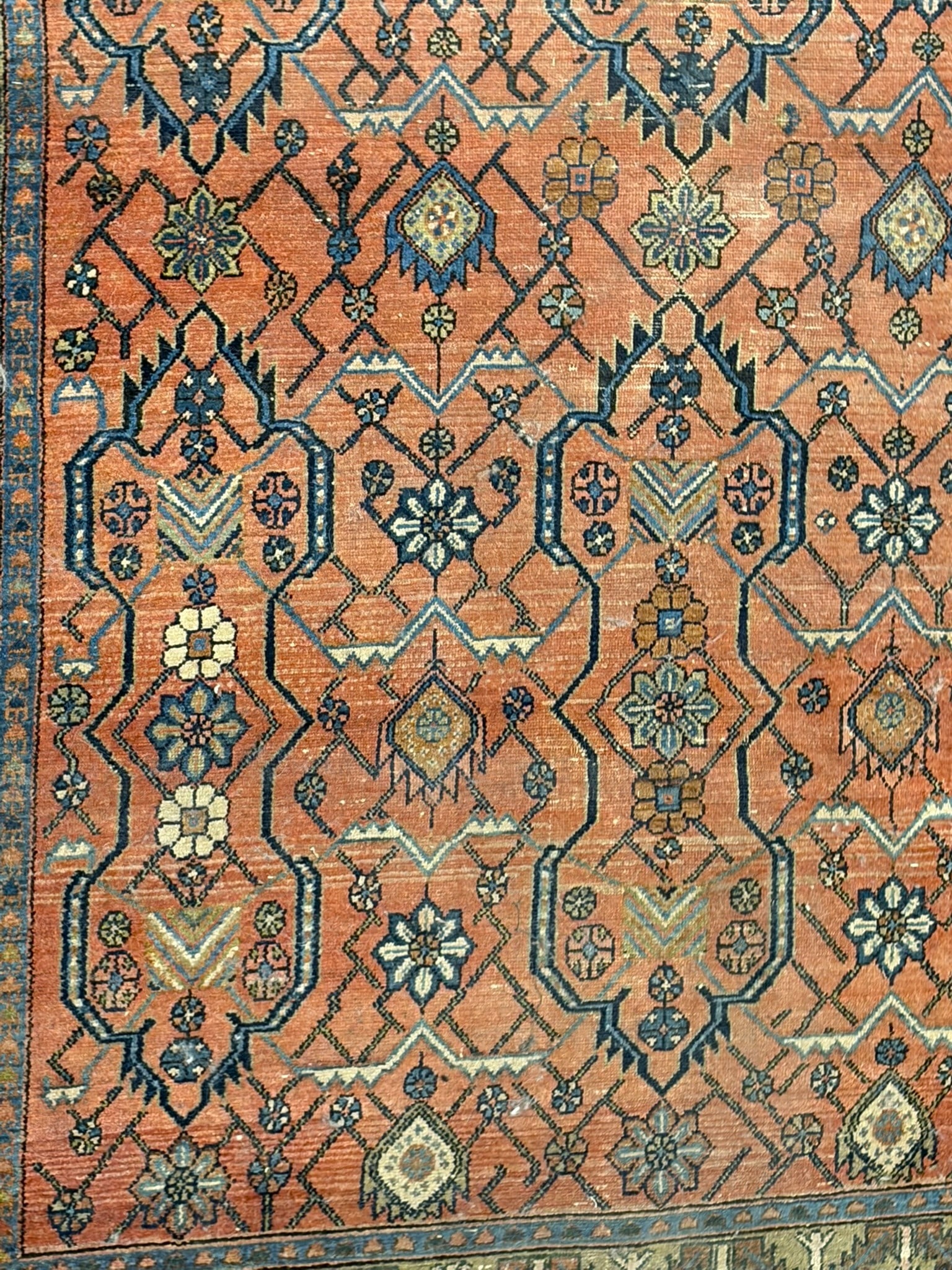 Semi-Antique Hamadan Rug - 3