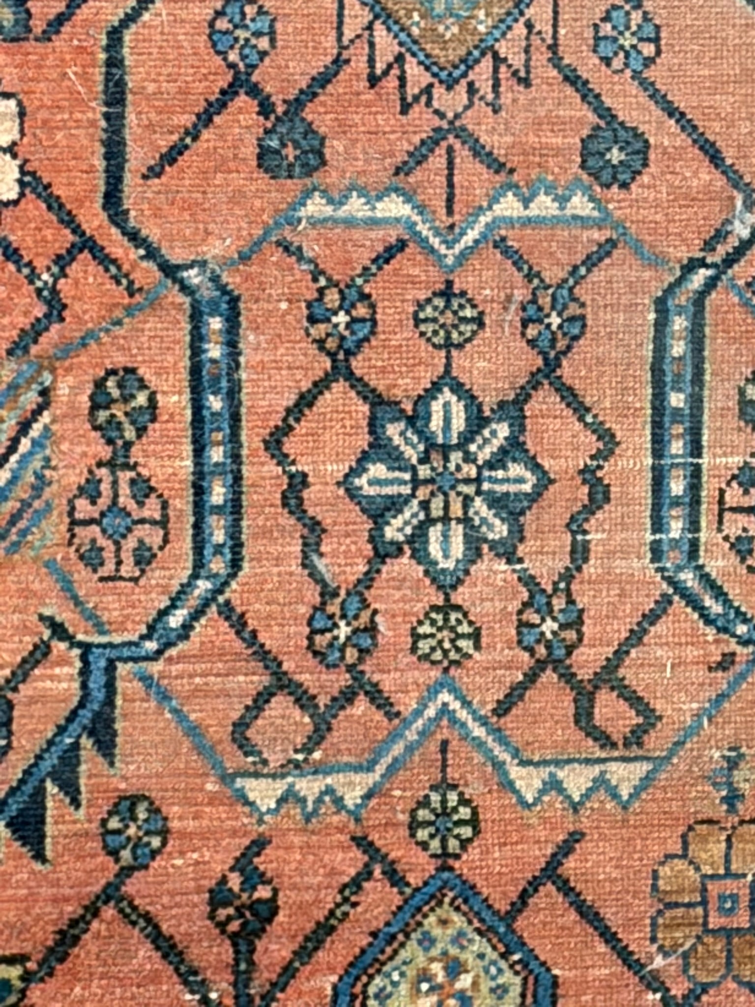 Semi-Antique Hamadan Rug - 4