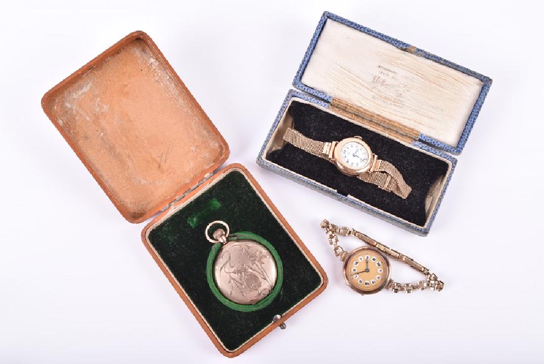 A ladies 9ct gold Omega wristwatch the circular white: A ladies 9ct gold Omega wristwatch the circular white enamelled dial with black Arabic numerals, on a 9ct gold mesh bracelet strap, movement numbered "7173919"; a 9ct gold wristwatch, on a rolled gold