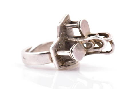 George Jensen. An unusual 1970/80s silver ring set: George Jensen. An unusual 1970/80s silver ring set with three chairs, designed by Ole Bent Petersen, numbered 925 S, with oval and dotted Jensen mark, size M.