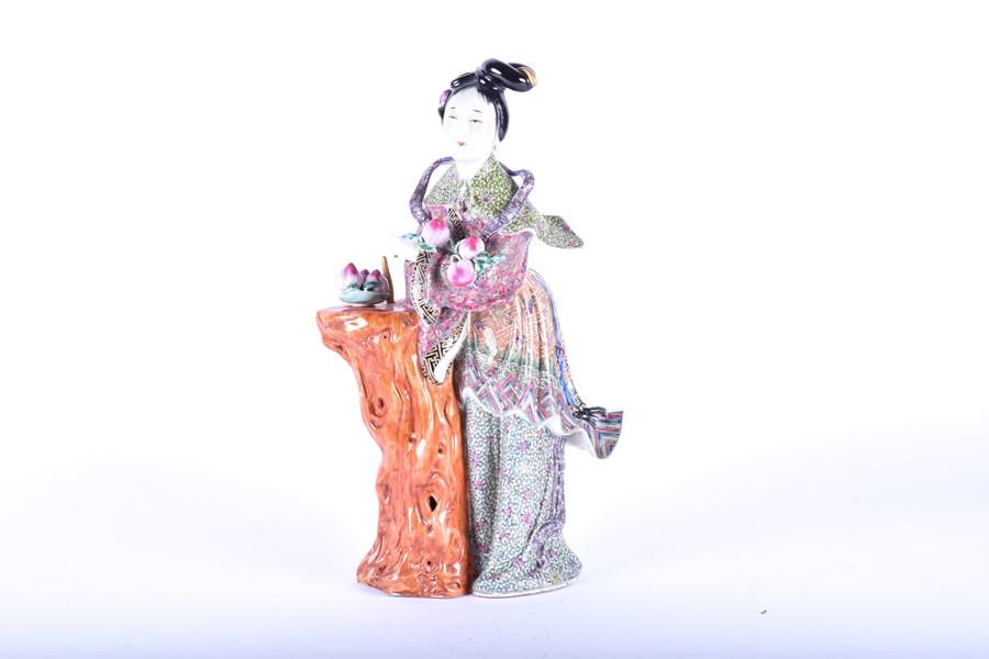 A late Qing dynasty famille rose porcelain model of (1 of 8)