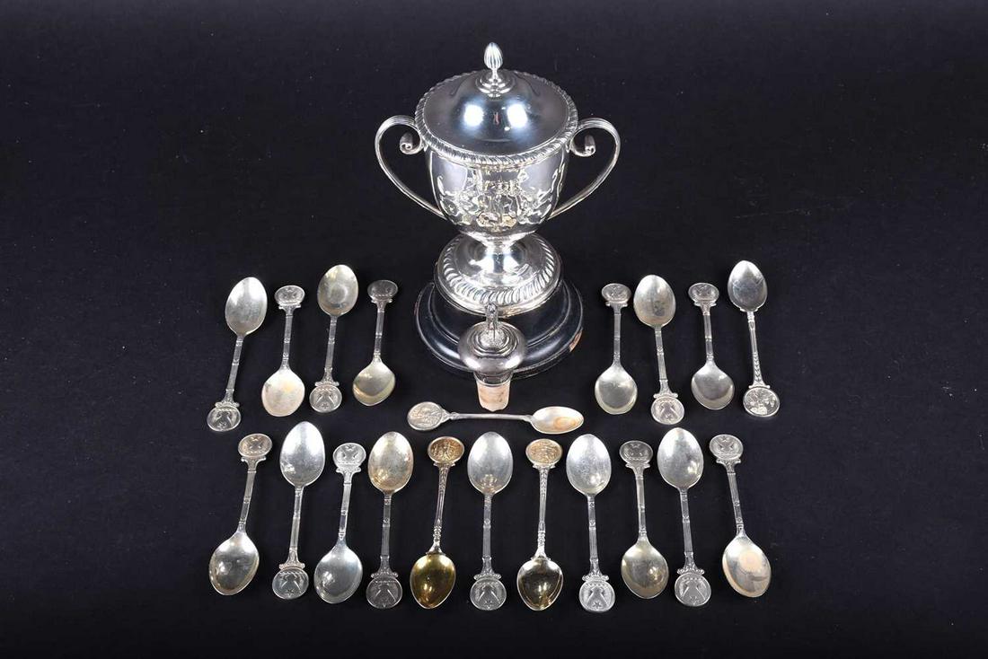 A small collection of silver Golf related items, (1 of 5)