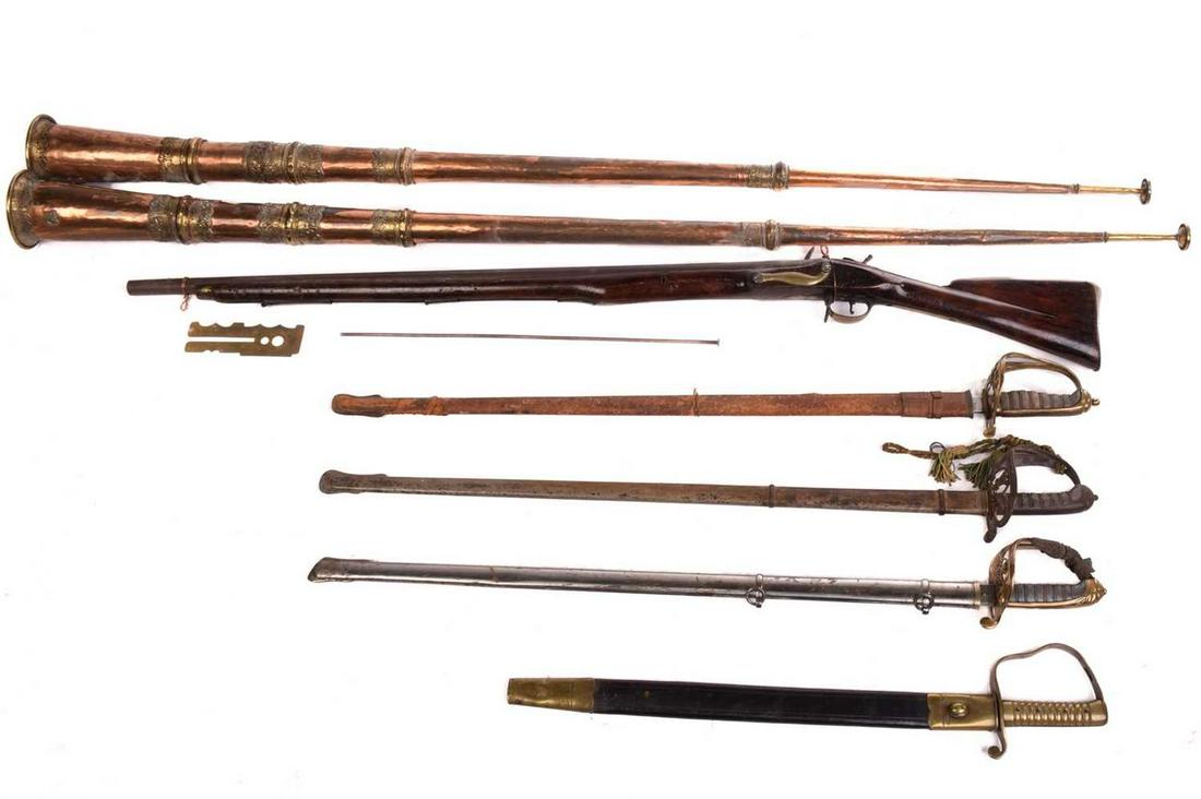 An 18th century Robert Wilson of Birmingham flintlock fusil type longarm, 140 cm long, a Victorian: An 18th century Robert Wilson of Birmingham flintlock fusil type longarm, 140 cm long, a Victorian 1853 "Pioneer" saw backed short sword and scabbard, an 1845 pattern Rifles officers sword and scabbar
