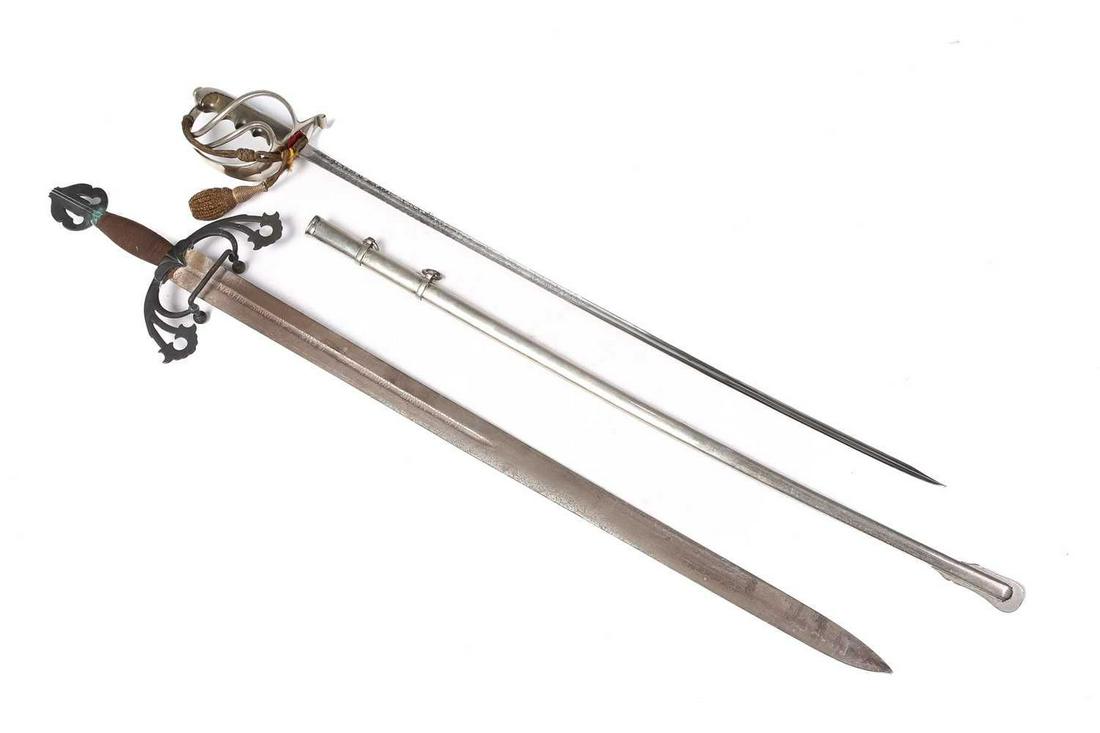 An American 1902 pattern officers dress sword and scabbard, mid/late 20th century with decorative: An American 1902 pattern officers dress sword and scabbard, mid/late 20th century with decorative bullion portepee, together with a replica of "Tizona" the great sword of El Cid, 103 cm long the large