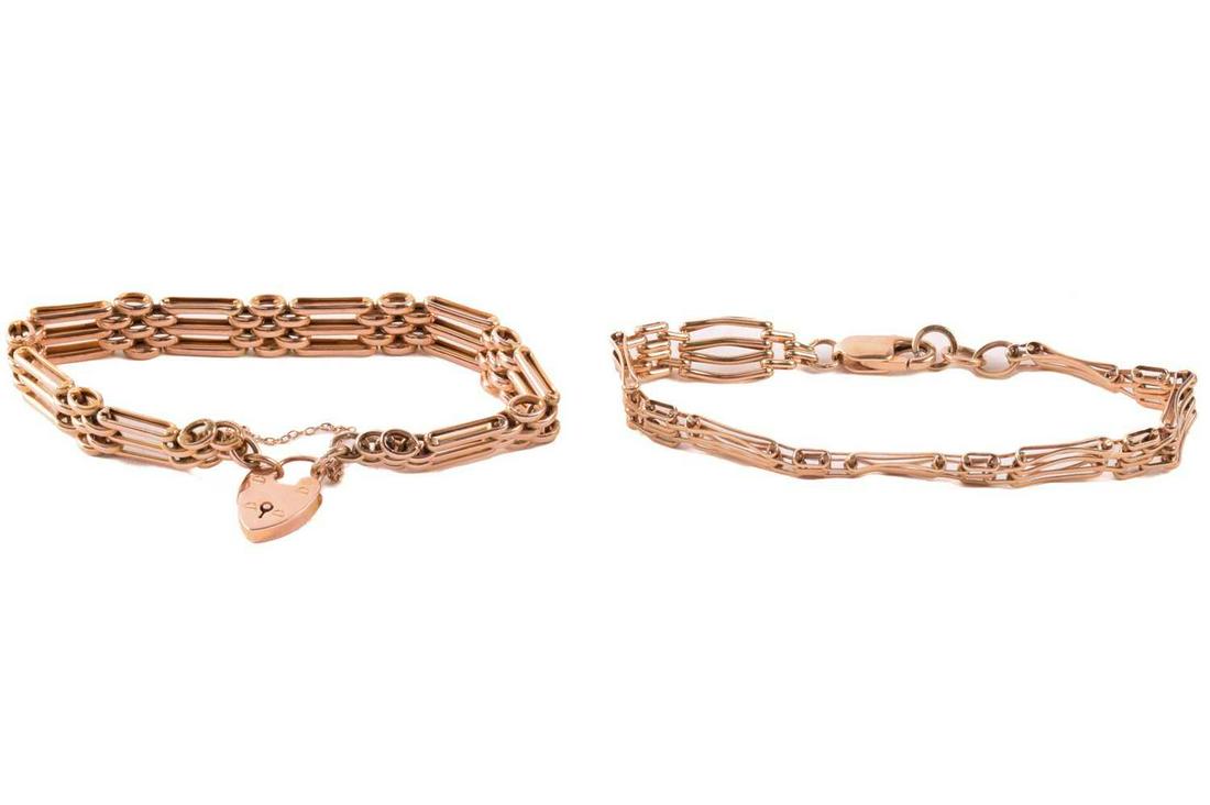 Two 9ct yellow gold gate link bracelets; comprising a bracelet with lobster clasp, Birmingham assay: Two 9ct yellow gold gate link bracelets; comprising a bracelet with lobster clasp, Birmingham assay marks, 20.0 cm long; together with another gate link bracelet with a heart-shaped padlock closure, 1